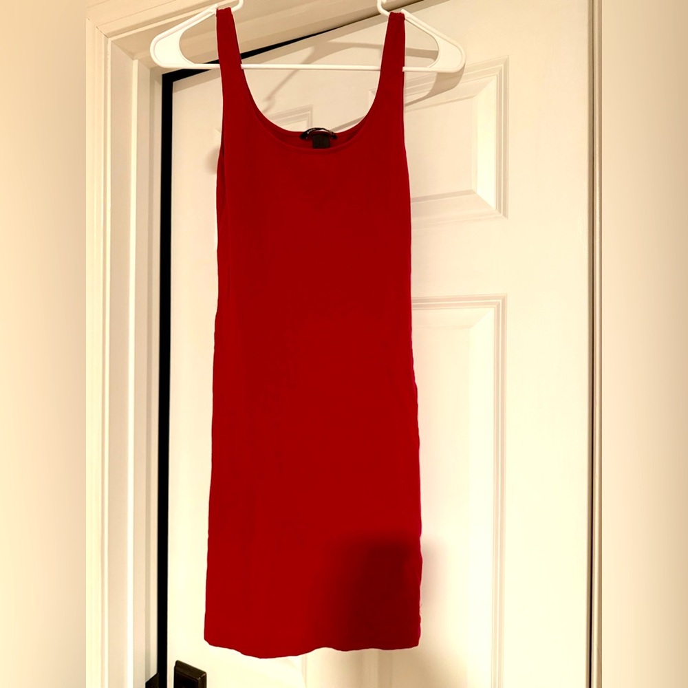 Red Sleeveless Dress